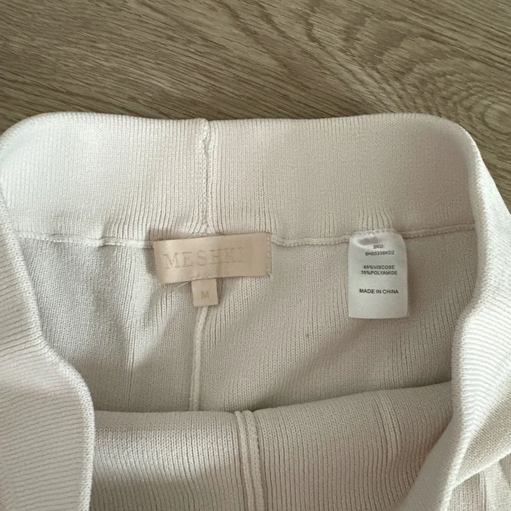 Meshki Cream Ribbed Knit Shorts - Picture 2 of 3